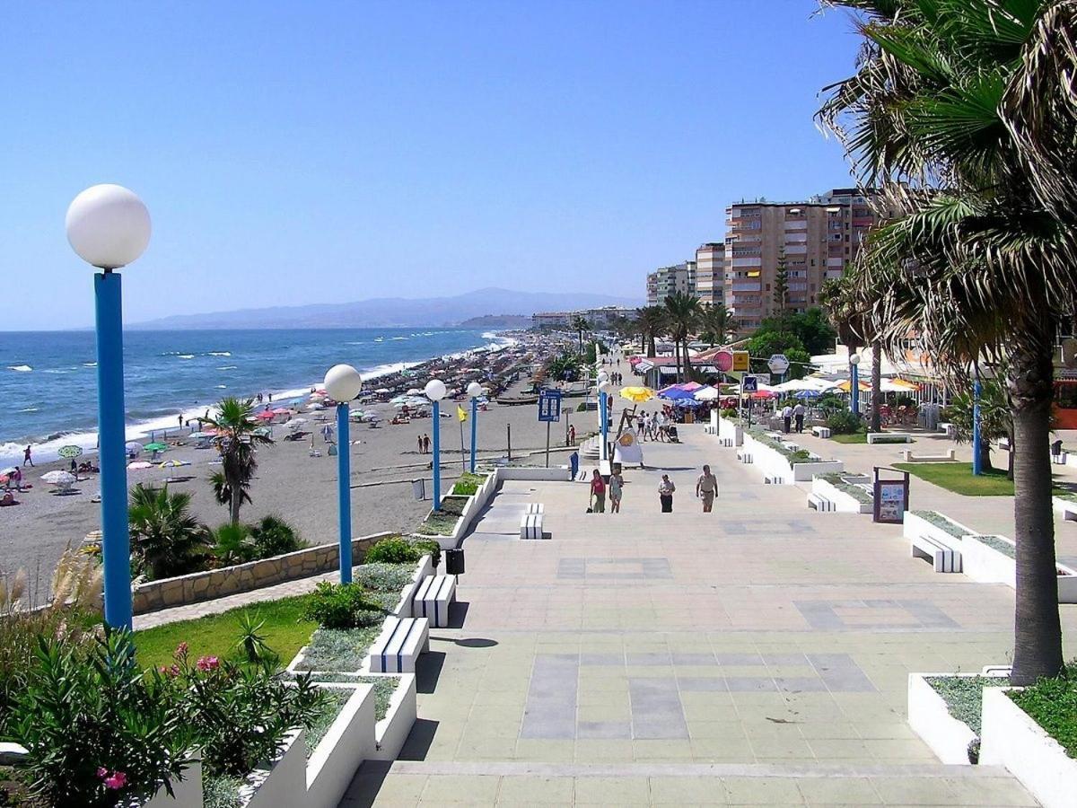 Apartamento en Torrox: 2 dormitorio wifi y piscina Exterior foto