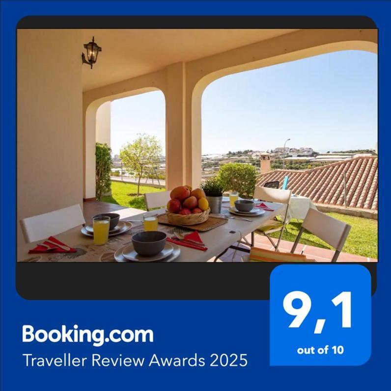 Apartamento en Torrox: 2 dormitorio wifi y piscina Exterior foto